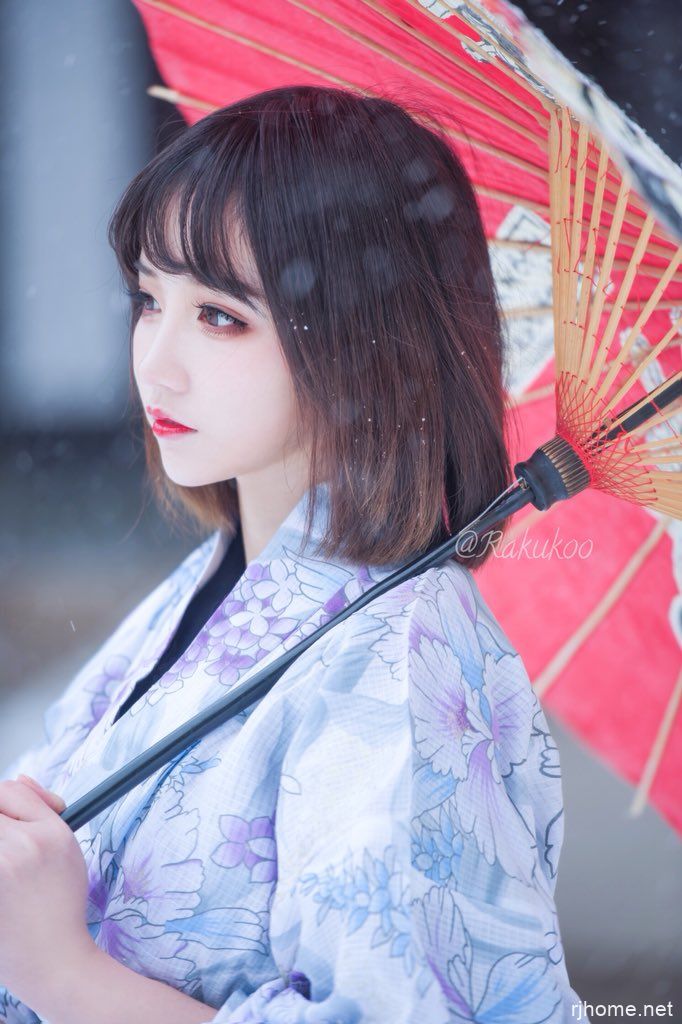 [洛洛子]Rakukoooo Twitter【度盘】【235MB 900+p】