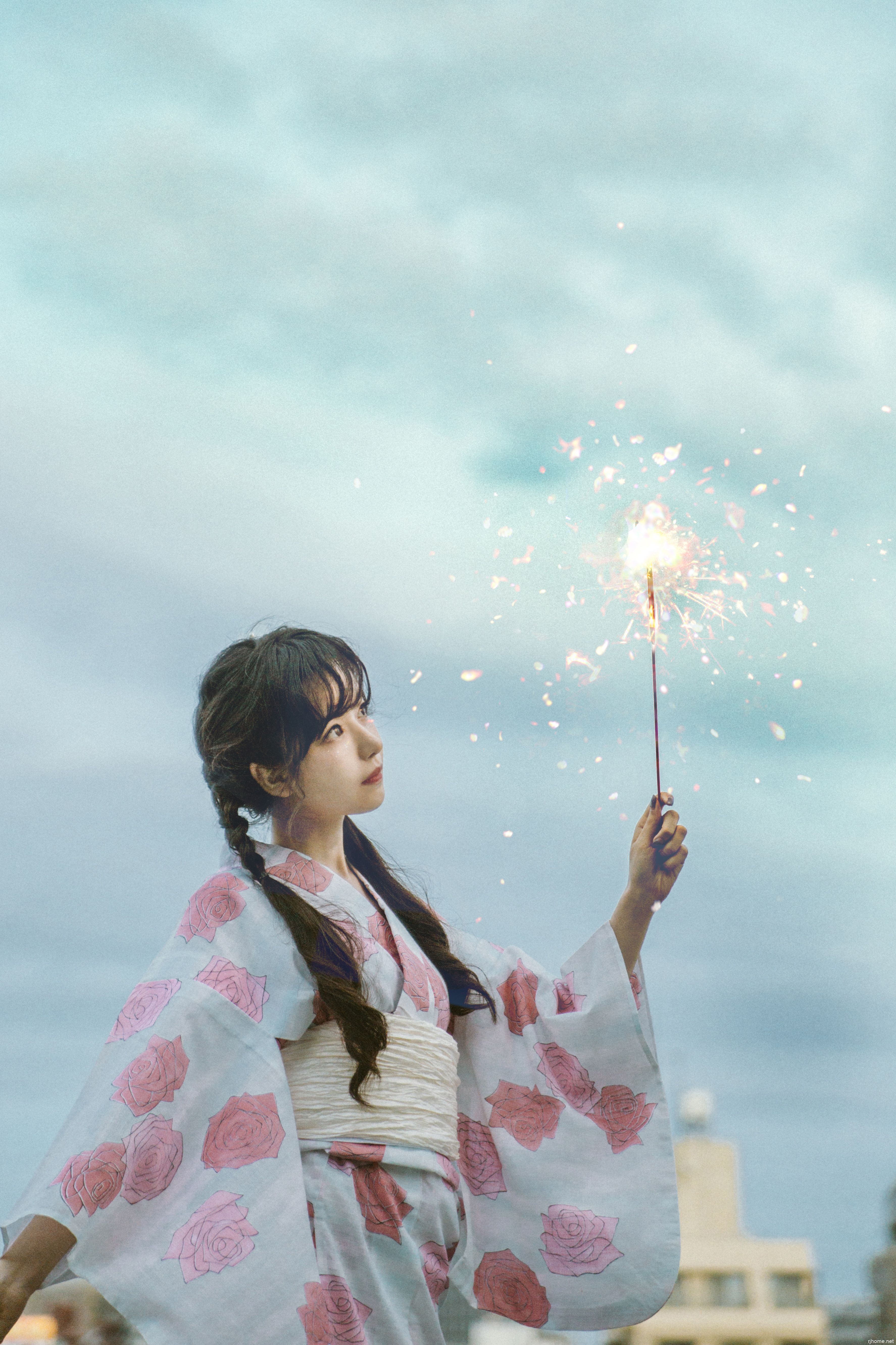 【2020.9.20】shika小鹿鹿-以夏之名（真爱版）[20P  197M]