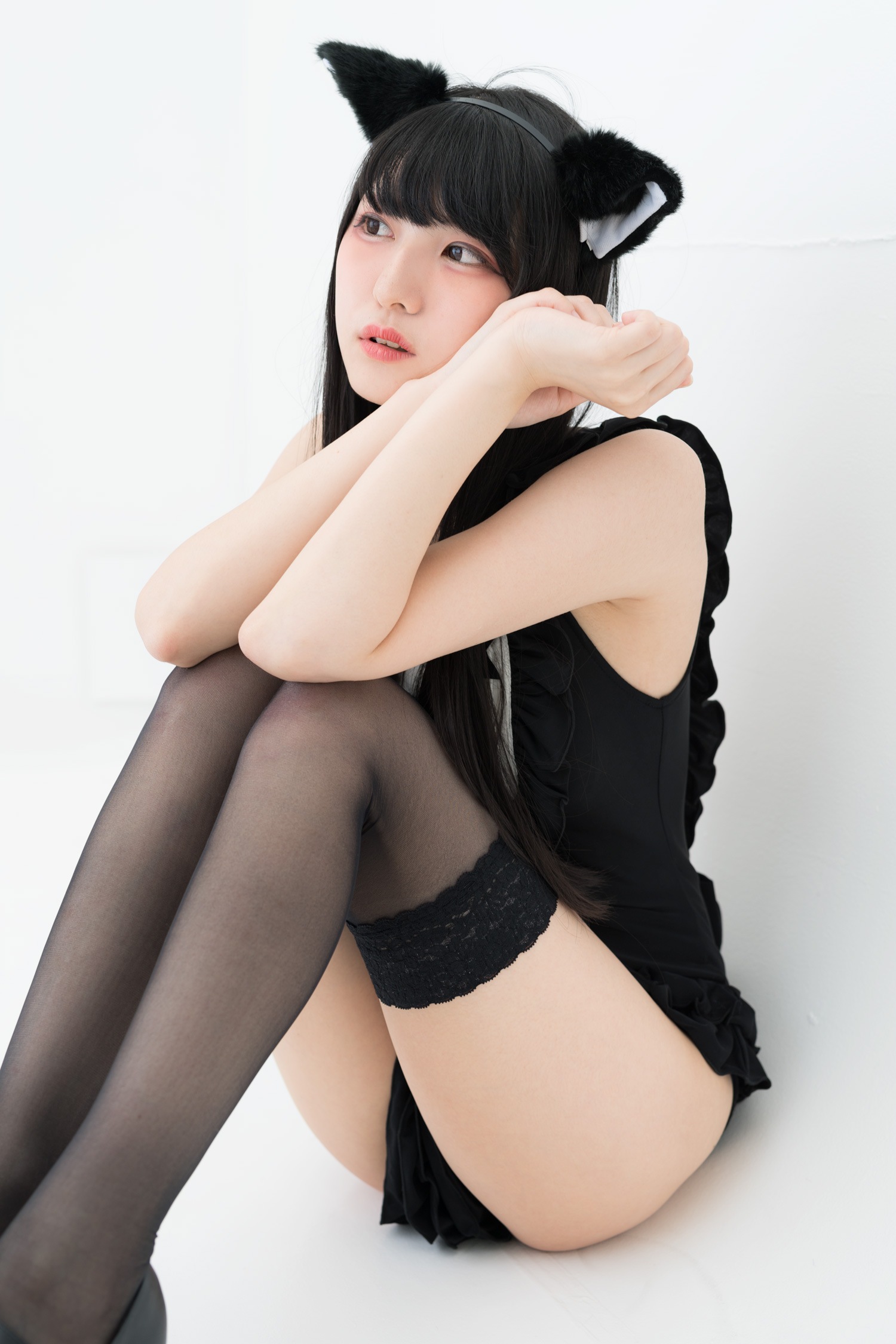 [004] play(みりっく)-BlackCat [度盘] [174p/71.8mb]