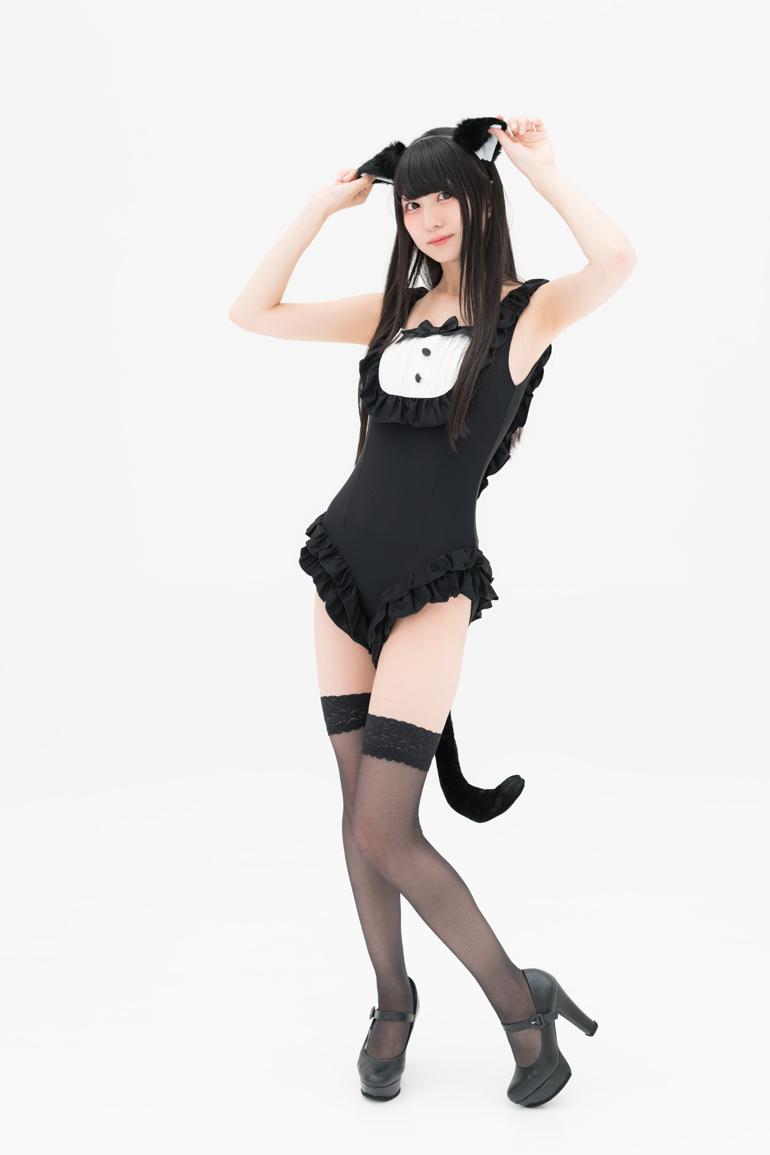 [004] play(みりっく)-BlackCat [度盘] [174p/71.8mb]