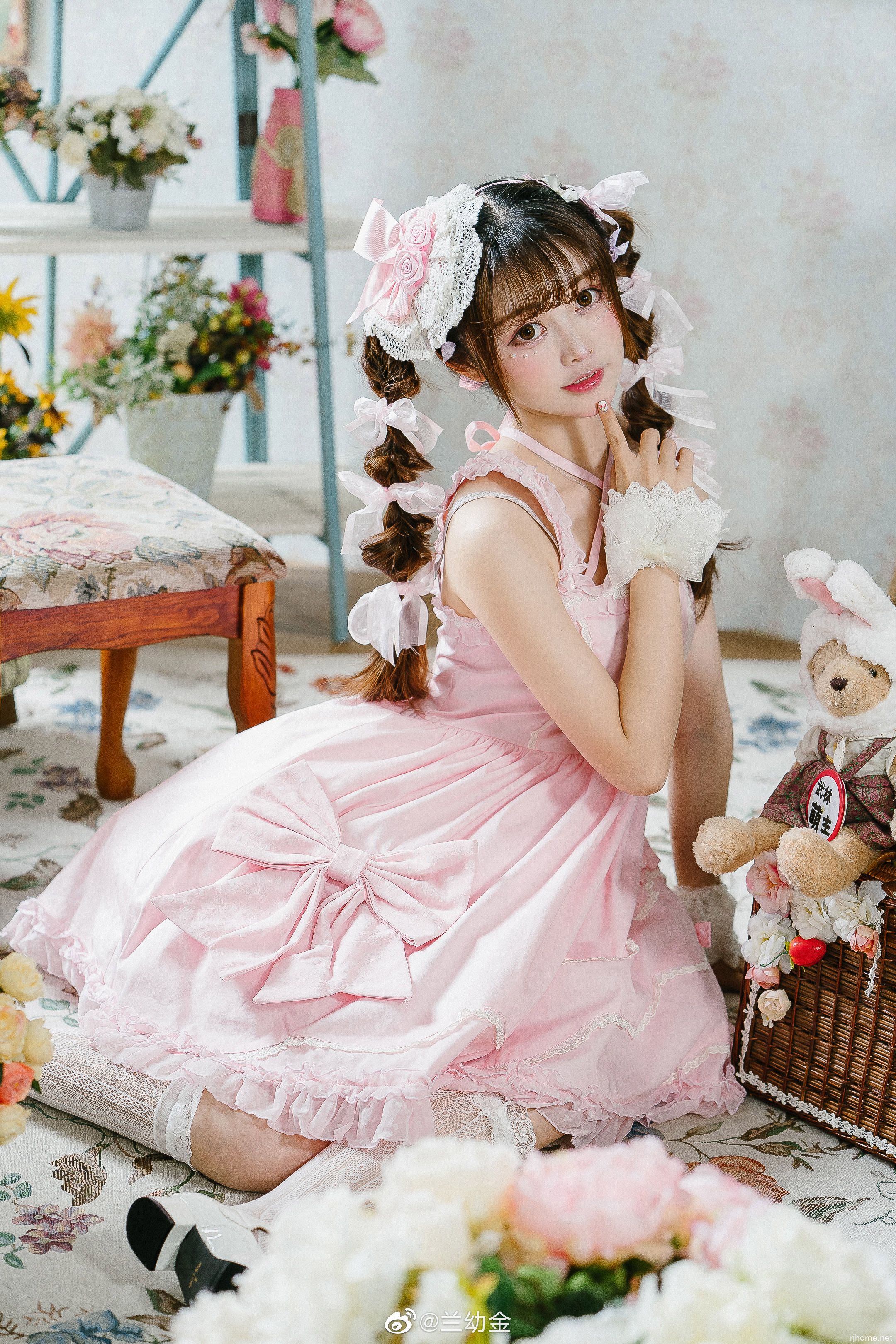 lolita风格46套[276p 403mb]