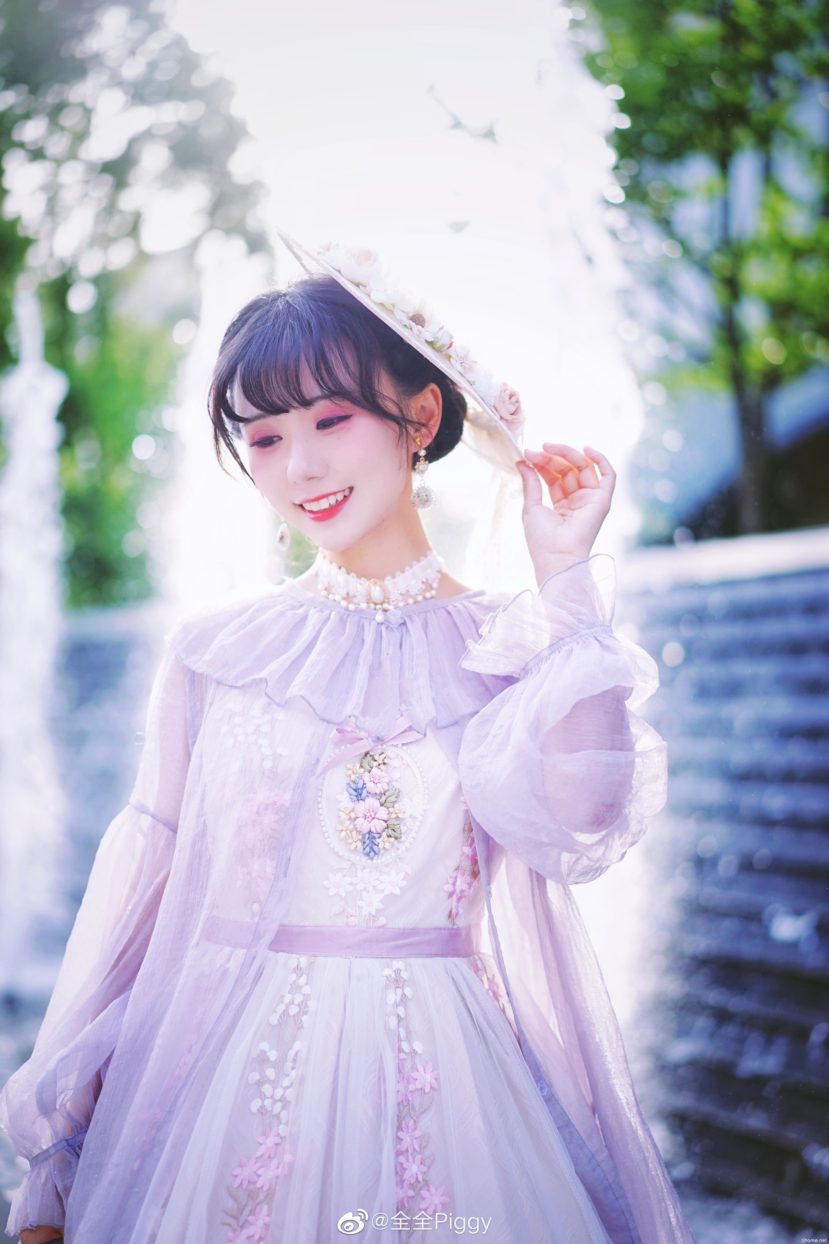 lolita风格46套[276p 403mb]