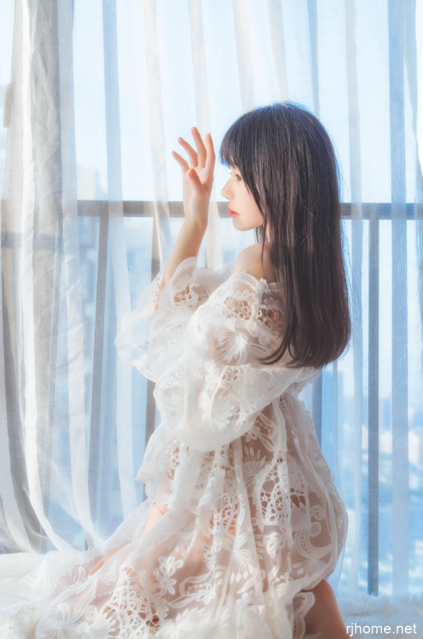 [001] 桜桃喵 - 初雪 45p/915m