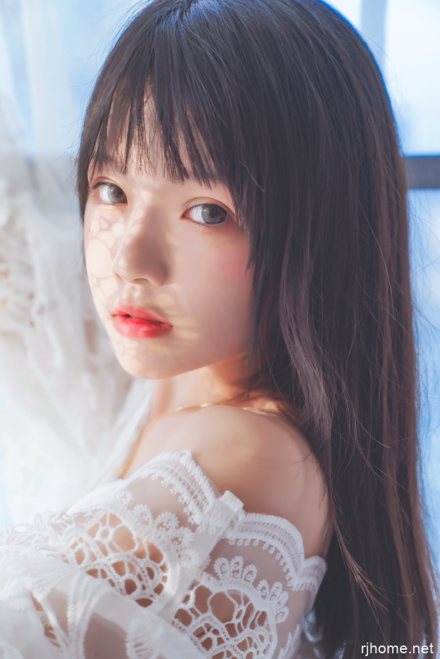 [053]桜桃喵 NO.090 初雪 [45P-915MB]