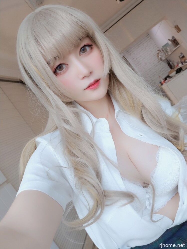 白银81 NO.058 灰色空间[91P+1V]（秒传）