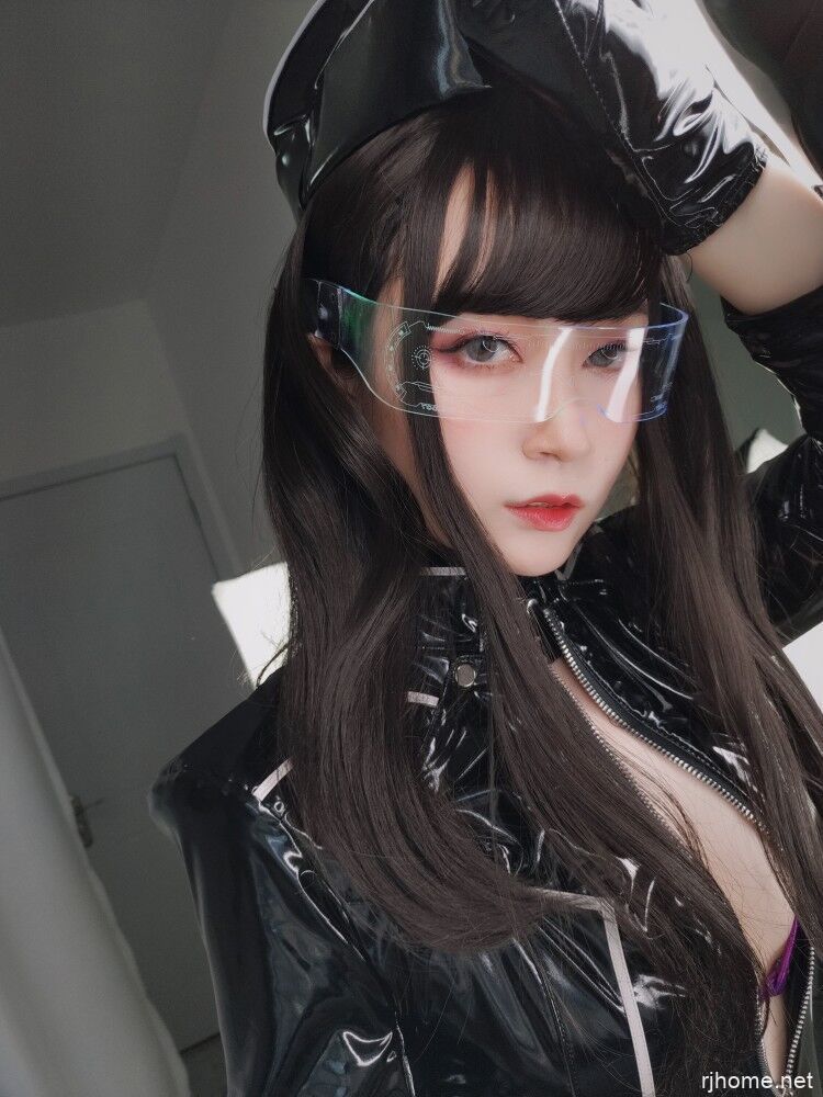 白银81 NO.48 通讯官[150P＋4V]