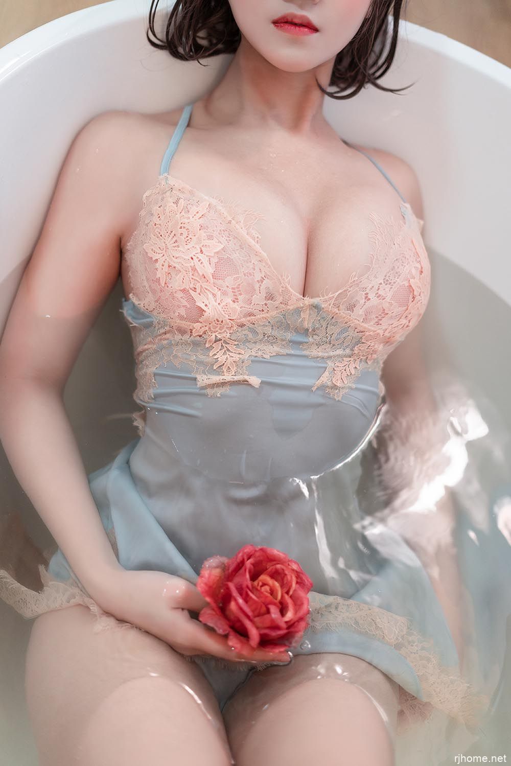 [161]三度_69 NO.042 蓝睡裙 [20P-380MB]