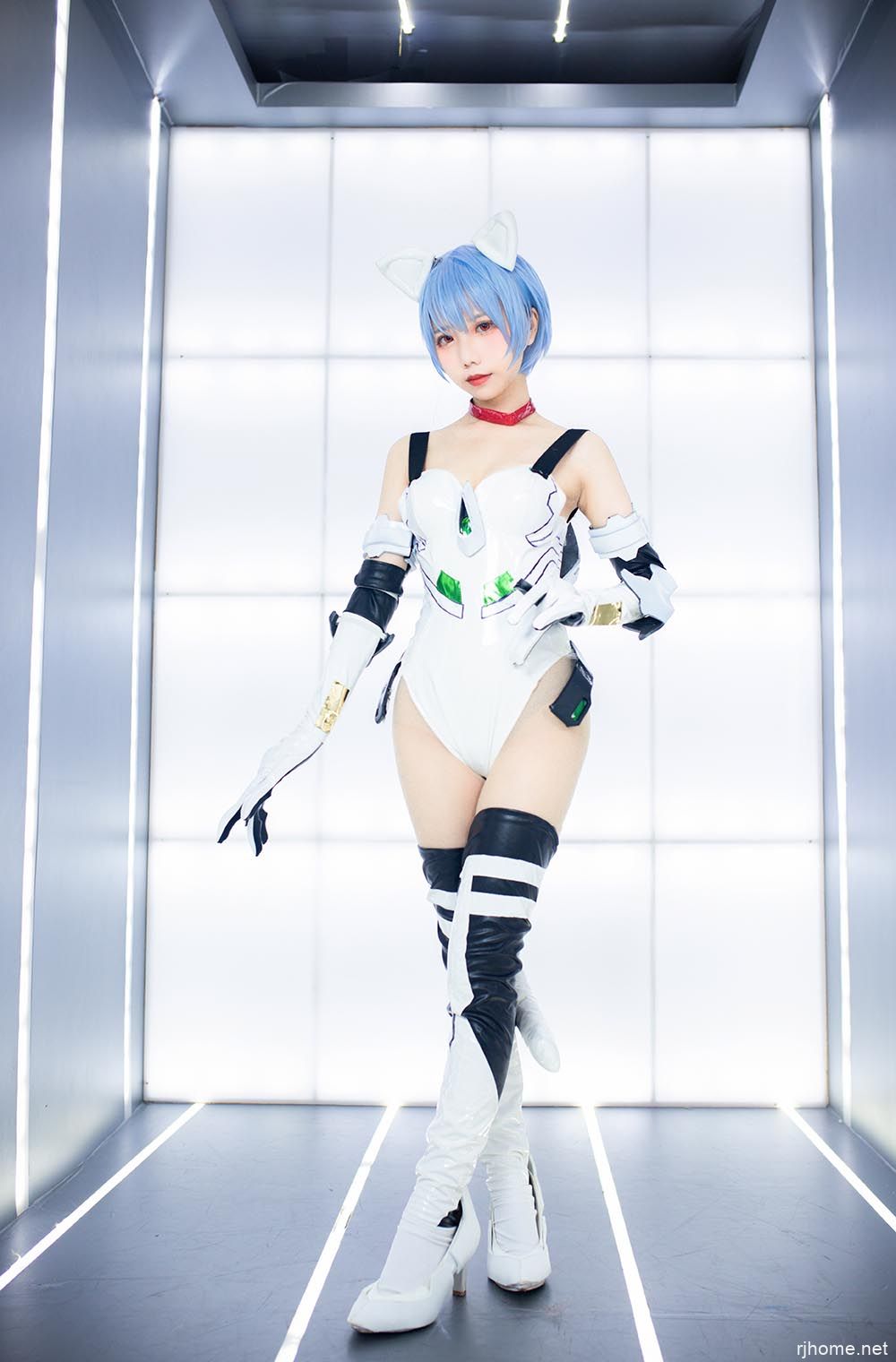 [131]果咩酱w - NO.004 绫波丽 [18P-290MB]