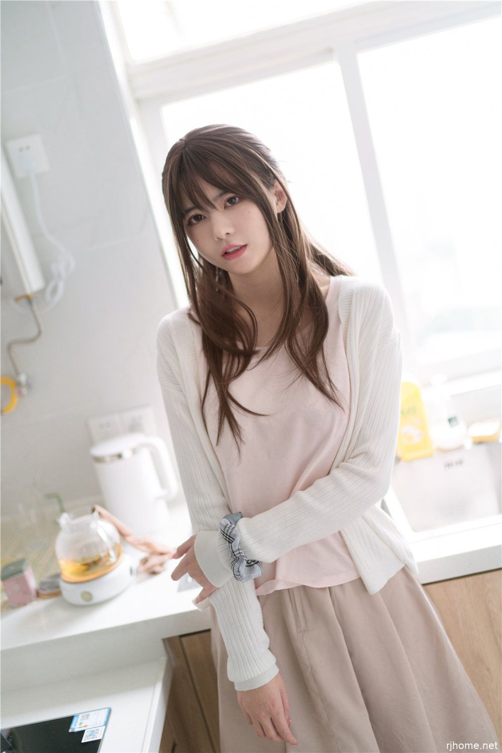 眼酱大魔王NO.033 丝袜红茶57P（秒传）