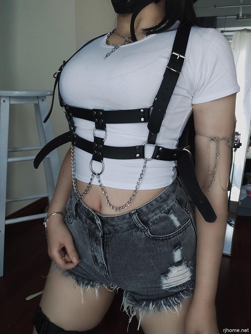 [294]小容仔咕咕咕w NO.005 白T[22P2V-64MB]