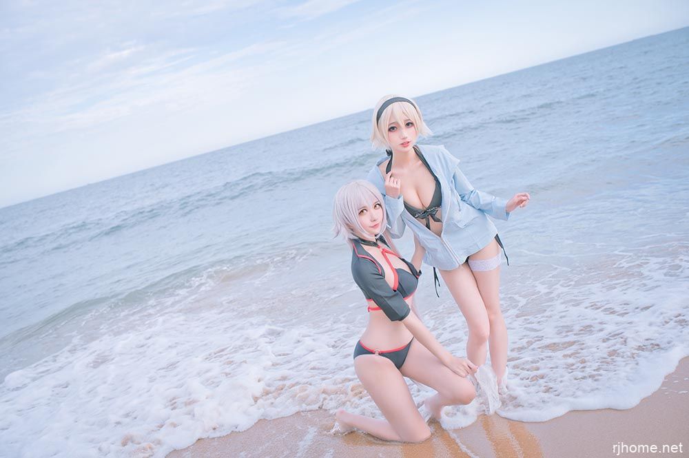 [316]周叽是可爱兔兔 NO.021 黑白贞双人泳衣[21P-188MB]