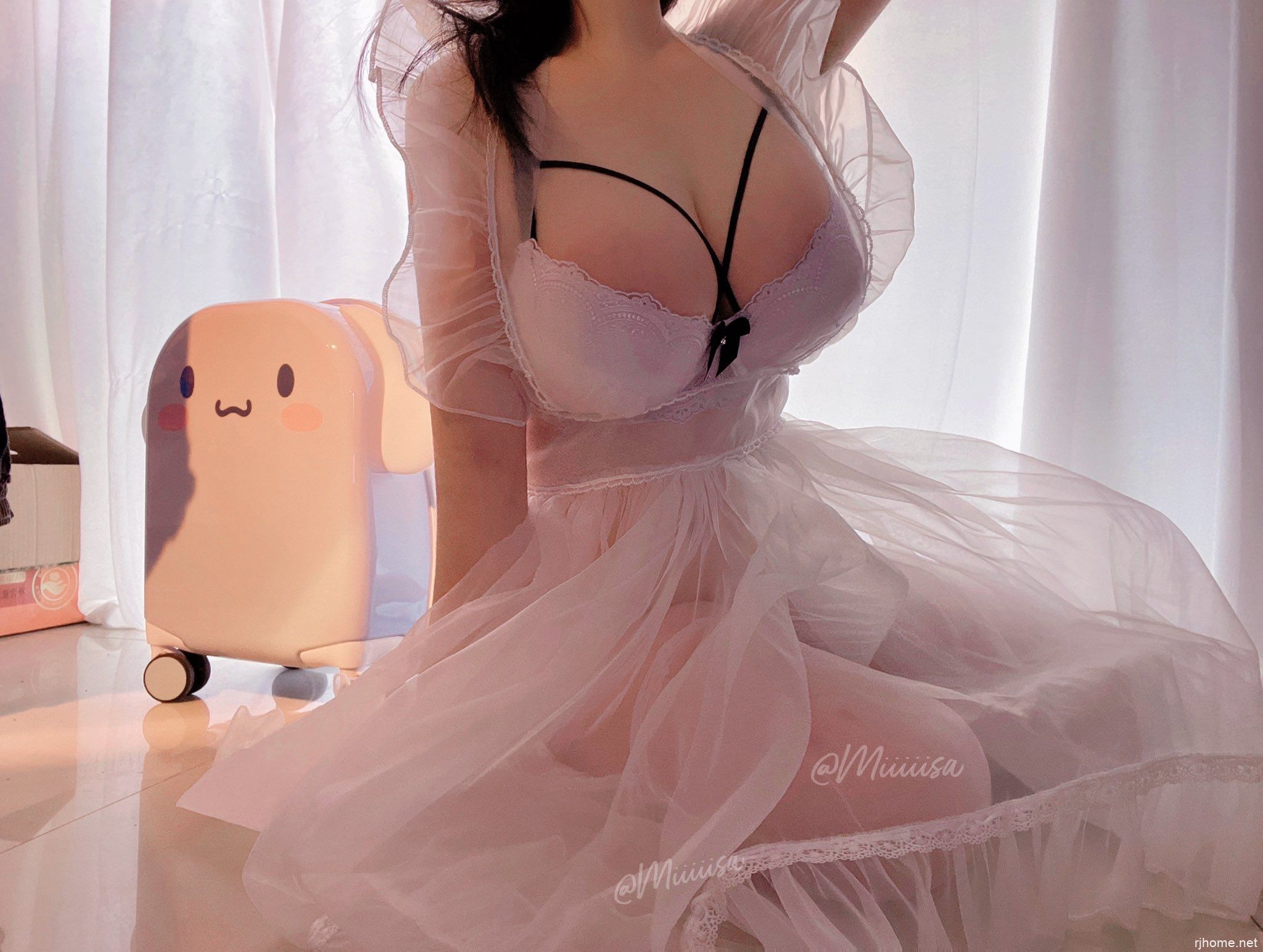 Miiiiisa推特收集分享 百度云 57M[110P+31GIF]