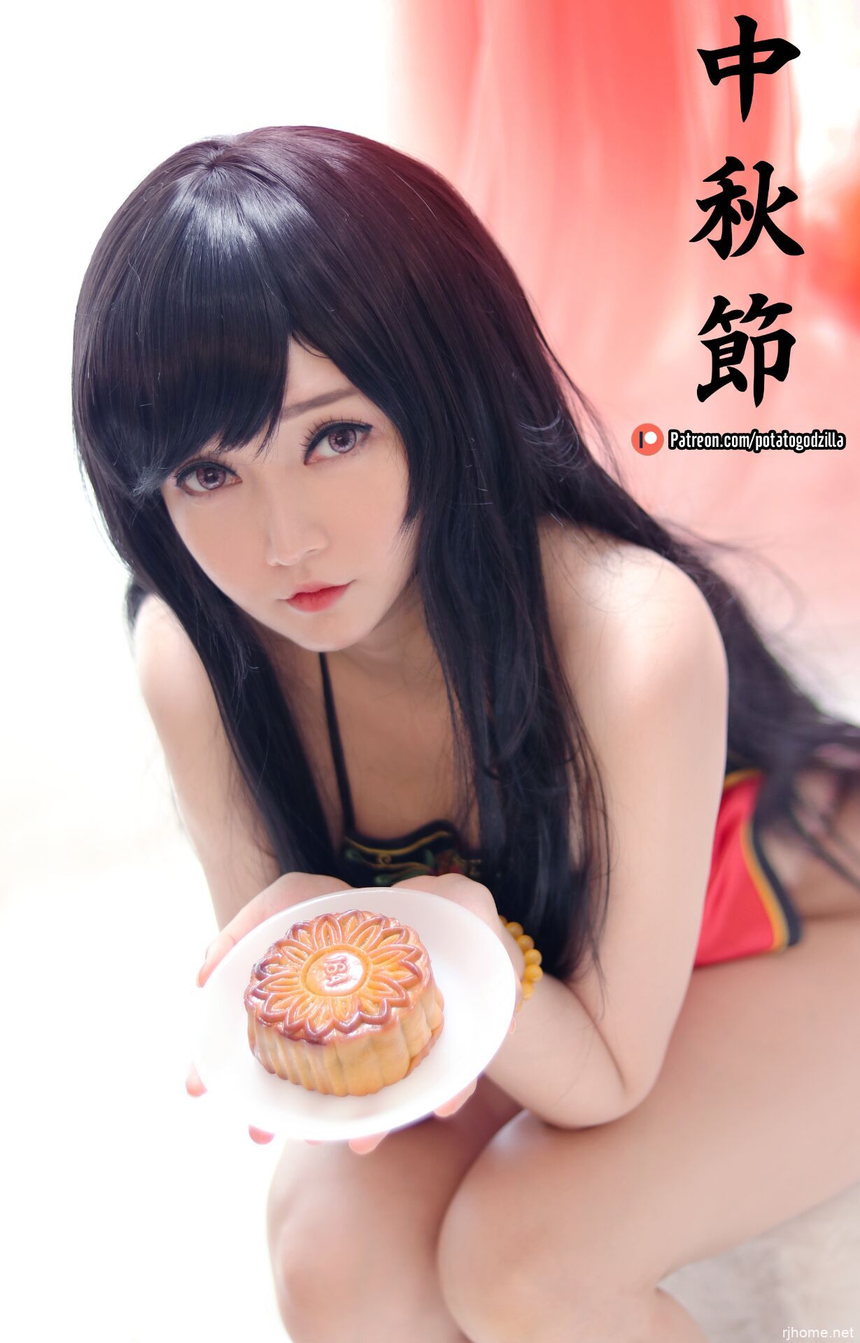 [002]Potato Godzilla中秋节两套[ 38P    274MB]