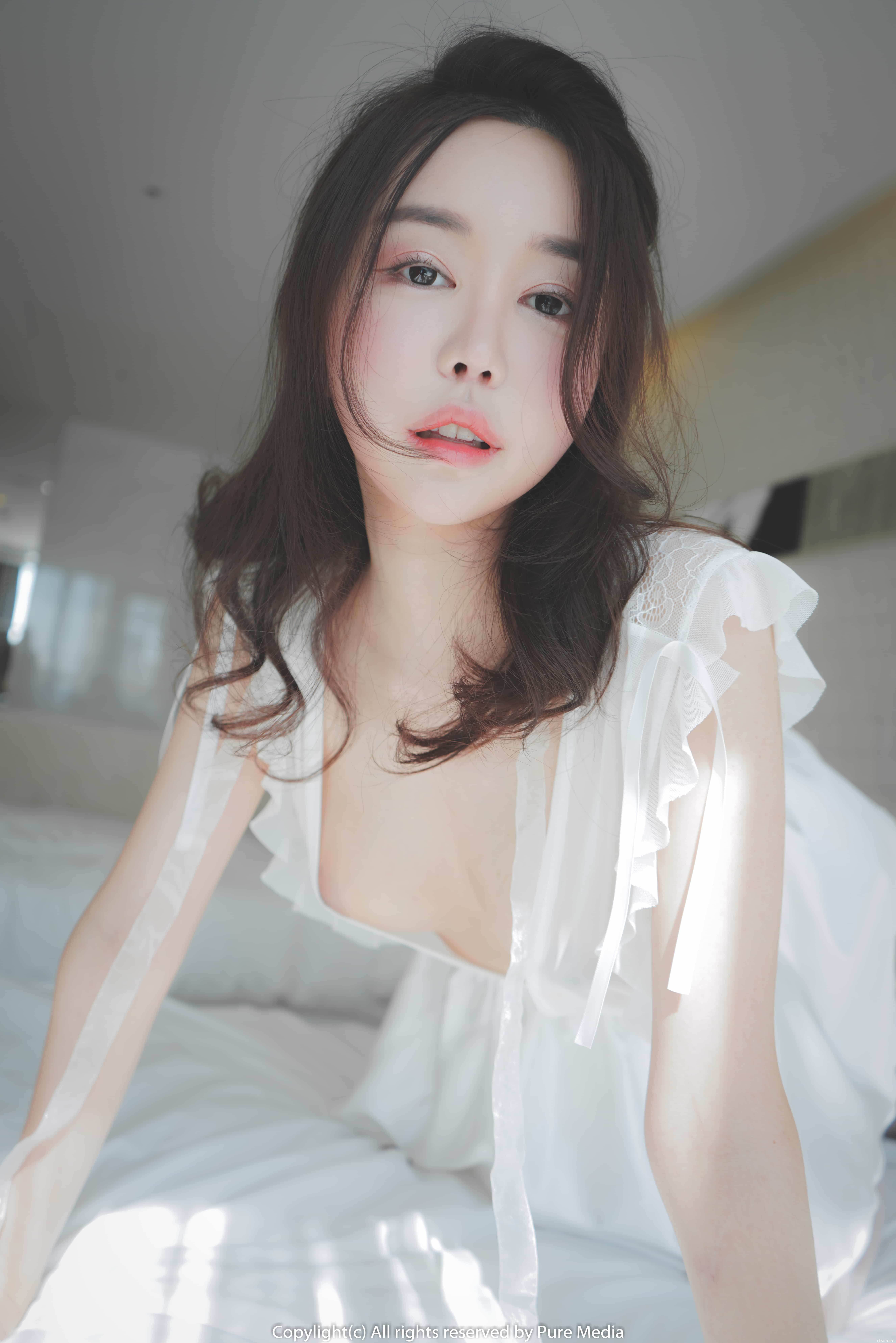 [PURE MEDIA] Vol.042 - Leah [80P-884M]