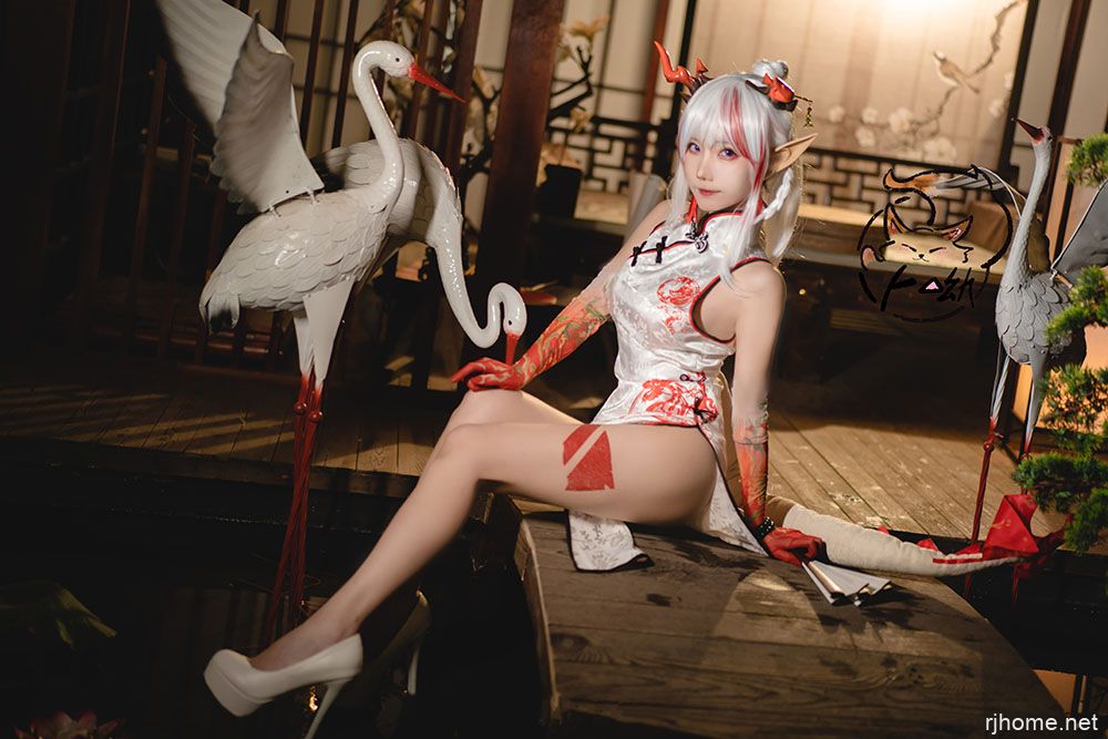 [453]卜呦 NO.004 年旗袍·乐逍遥 [15P-101MB]