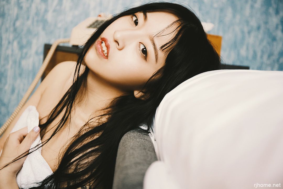 [0001]某鱼主播 灵性饱满的欢欢 全部定制ASMR合集 [13P51V-15.4GB]