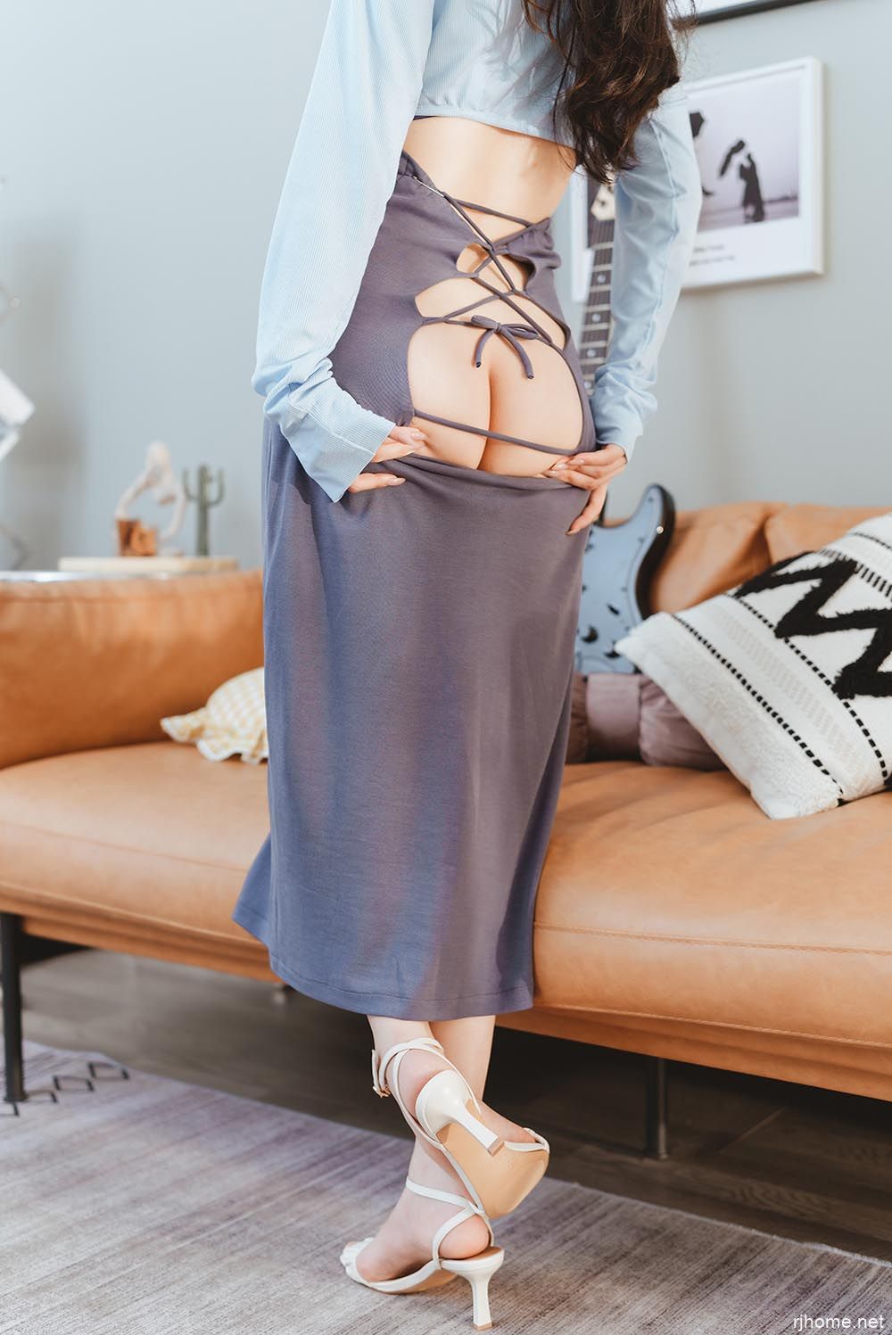 [491]rioko凉凉子 - NO.73 吉他妹妹系带裙 [45P1V-1.26GB]