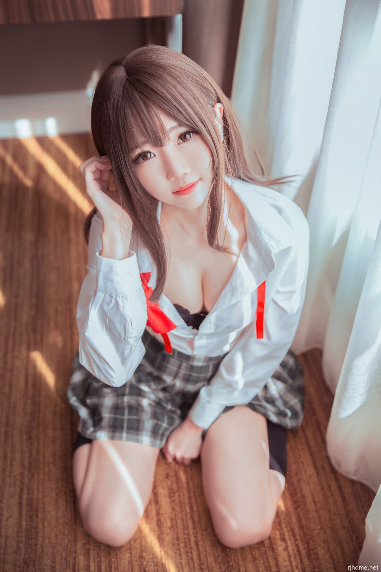 Sally Dorasnow - Sayu【61P-220M】