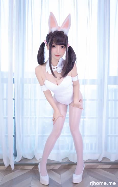 2110190  神楽坂真冬 - 兔女郎与钢管《バニーバブル》150P+2V-828M  秒传