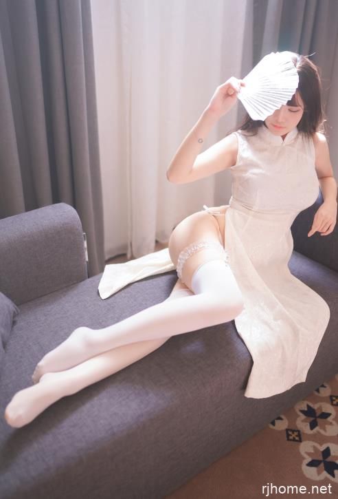 2110137  前羽写真合集7套  258P-1.73G   秒传