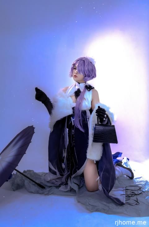 2111045 二一不是二一 写真9套合集 47P-108M 秒传