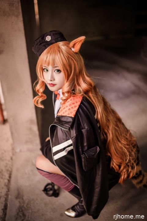 2111045 二一不是二一 写真9套合集 47P-108M 秒传