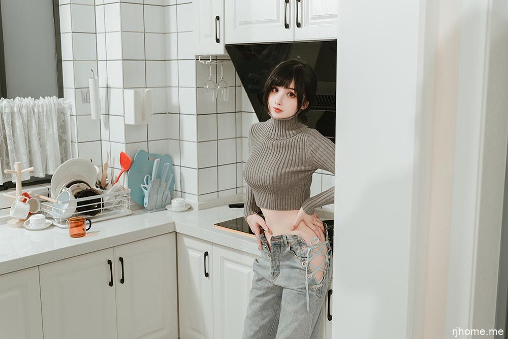 [657]Rioko凉凉子 80套合集[28.3GB]