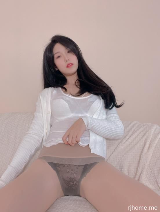 2112274  抖娘 利世 - 居家阿娇  20P+1V-320M  秒传