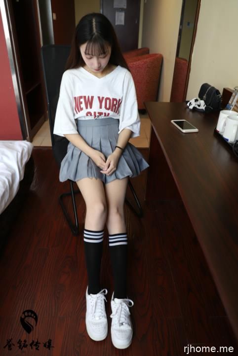 2112024  YM传媒-水手服学妹短黑丝  150P+2V-1.2G   秒传