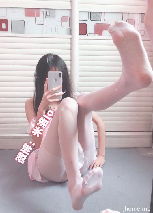 2112235  米洛lo - 日常私拍 113P+1V-120M   miaochuan