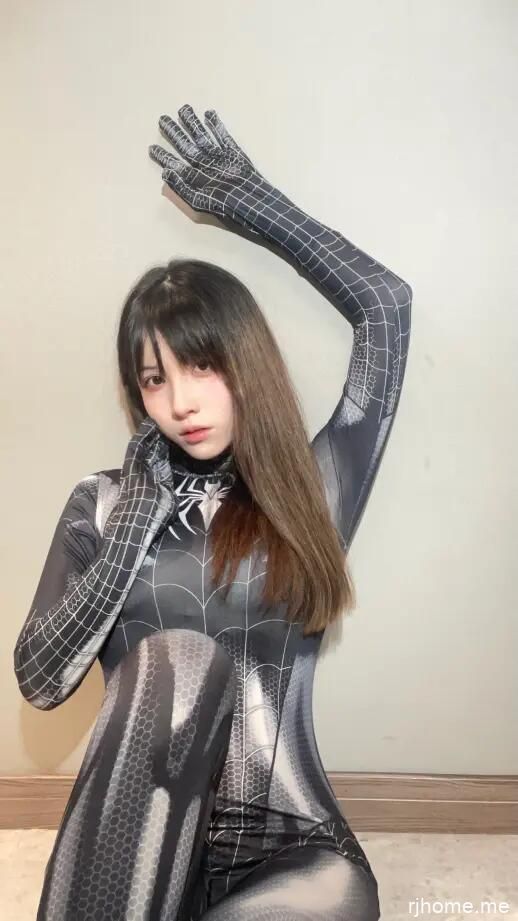 【001】B站不要吃咖喱舰长音频合集74部 【1.2G】【度盘+秒传】