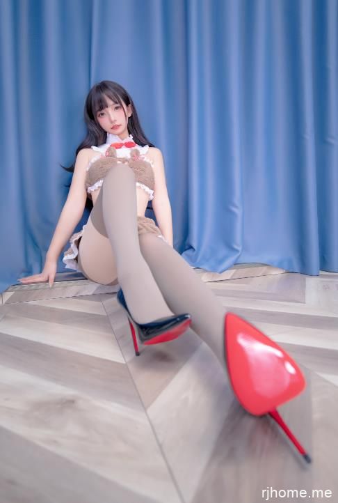 2201147  神楽坂真冬新 - 熊少女  75P-263M   秒传