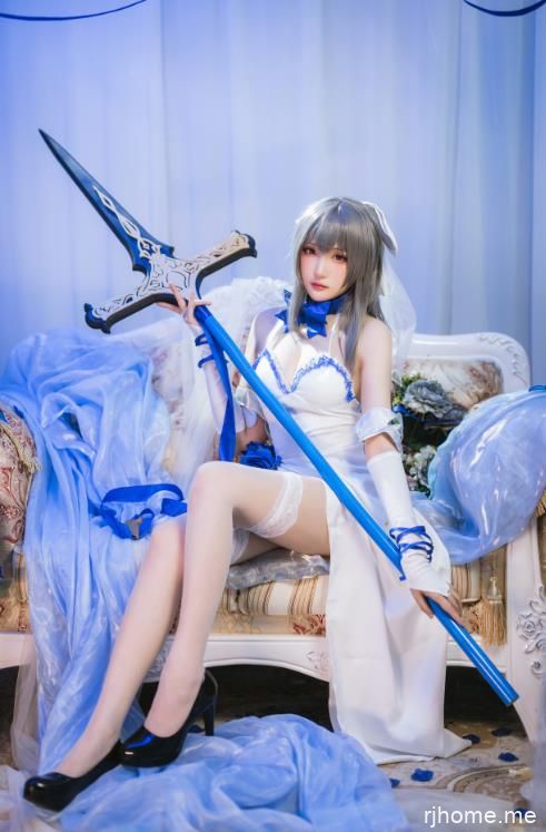 2101217  瓜希酱 -  路易九世礼服   22P-122M   秒传