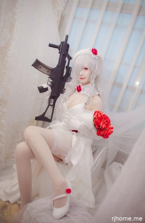 2202116  南宫 24套 +79套微博写真合集  10G  秒传