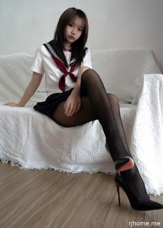 2202104  柒柒要乖额 - 天台学姐  80P+1V-927M  秒传