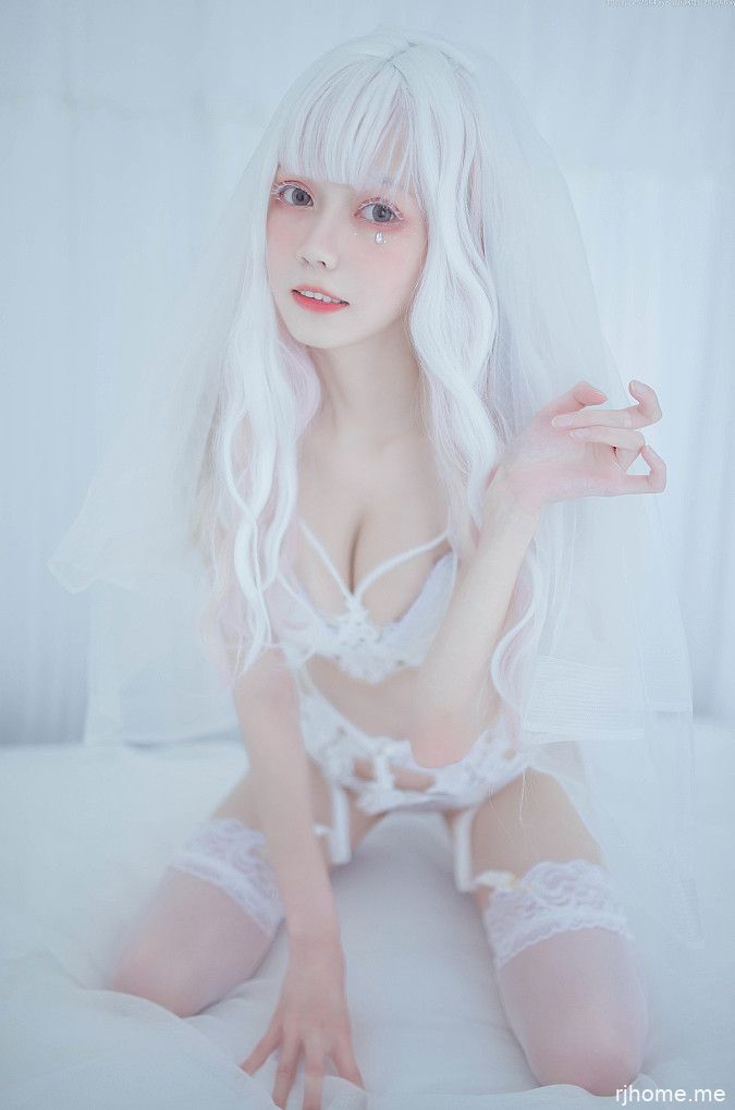 「你的负卿」美少女私房写真 白色蕾丝