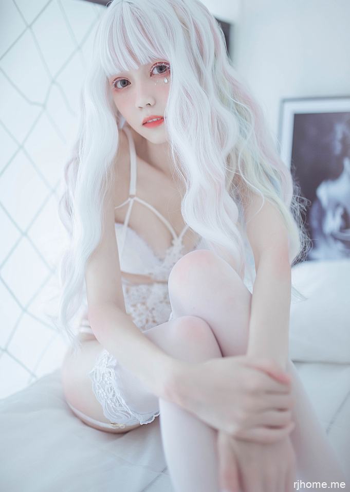 「你的负卿」美少女私房写真 白色蕾丝