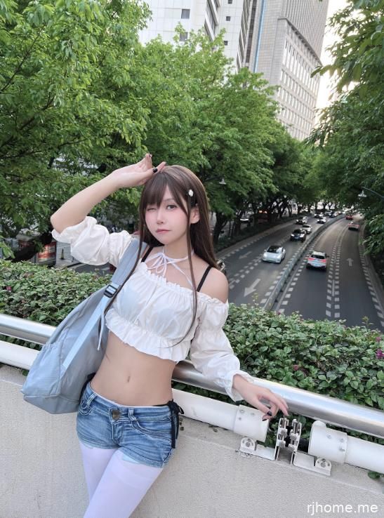 2204291（评论可见）  萌芽儿o0 - 邻家小恶魔  47P+1V-426M