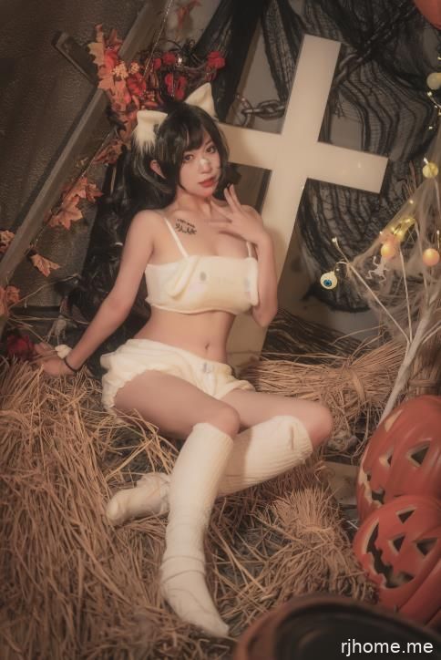 22040613  棕桠阿狗崽 -  玉桂狗睡衣 18P-226M