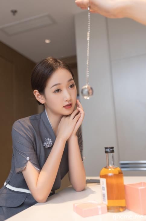 22040905  唐安琪 - 催眠   93P+1V-1.6G