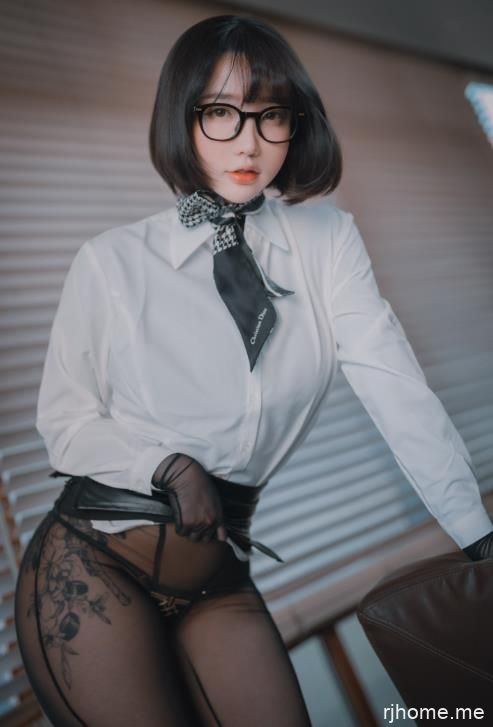 22051307  [DJAWA] Yeeun - Naughty Supervisor + SP.Ver 126P-2.26G  秒传不亏