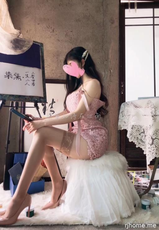 22051101（评论可见）  染黛如诗朋友圈图集  1846P-1.33G