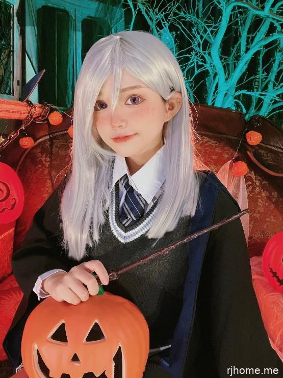 22051813 六二二同学8套 92P-690M