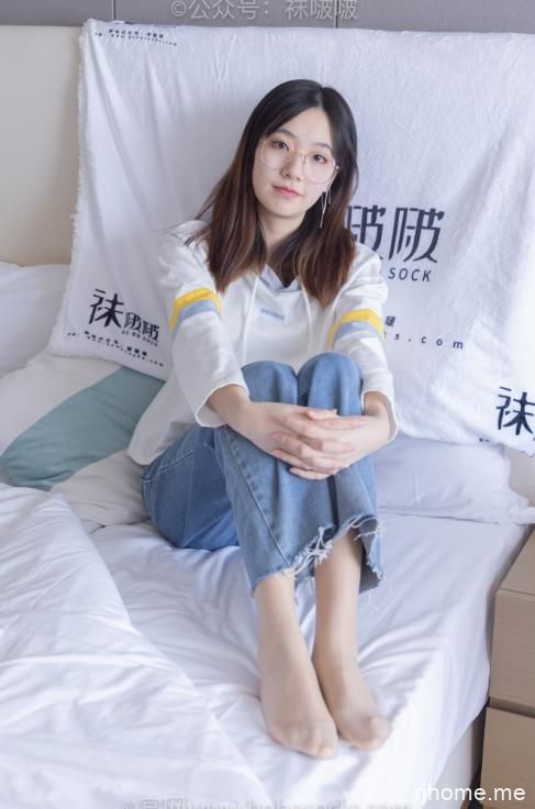 22051308 袜啵啵小甜豆第80期 140P+1V-6.63G