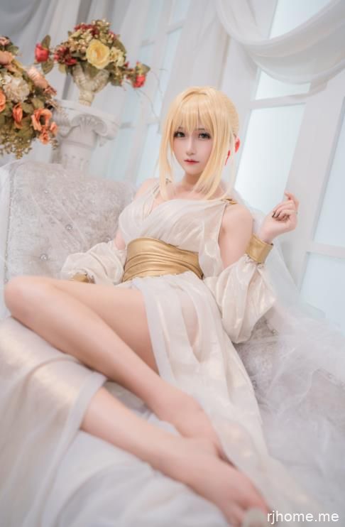 2205105（评论可见）  腐团Ciel 32套合集    695P-1.52G