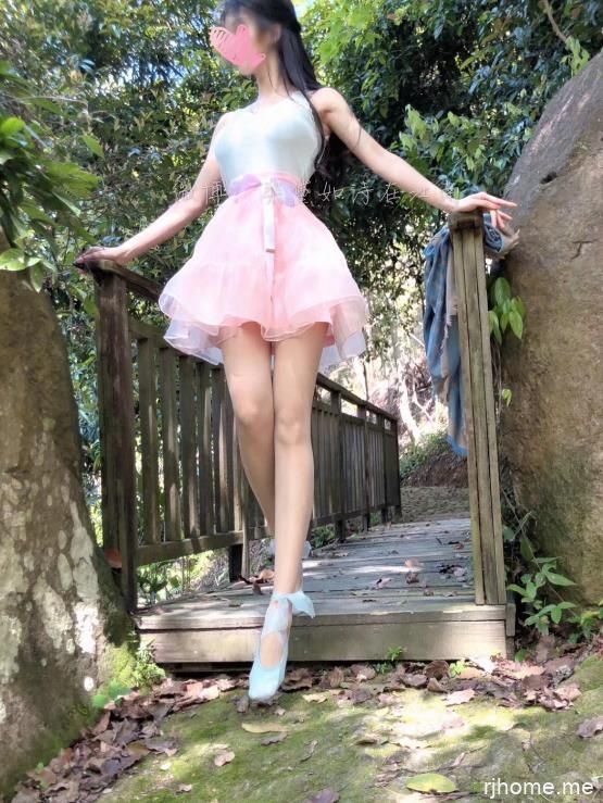 22051101（评论可见）  染黛如诗朋友圈图集  1846P-1.33G