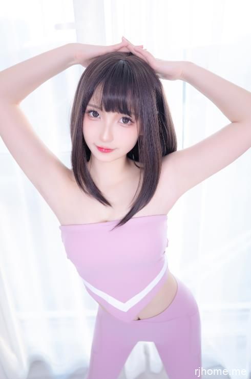 22051211（评论可见）  神楽坂真冬 - 草莓蜜桃  75P-143M