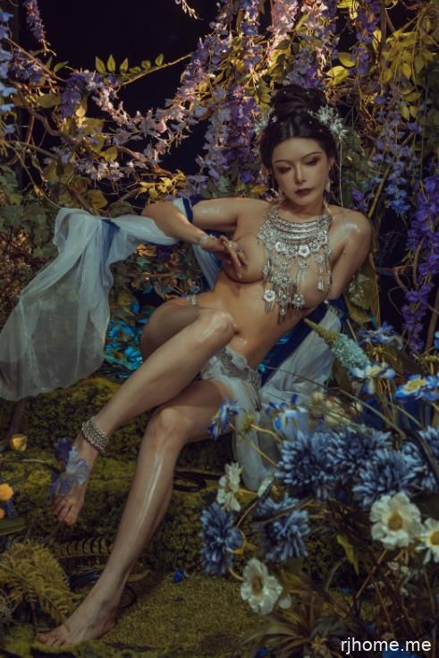 22051503（评论可见）  秋和柯基 - 紫  40P+1V-53M