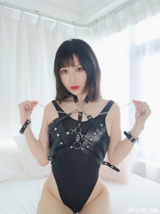 22051304（评论可见）  木之本果 - 真爱粉专属12月-01月合集  51P-140M