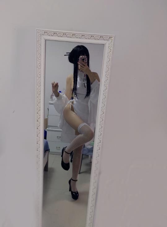 22061014 （评论可见）  猫君君MaoJun - 绑带旗袍   16P-75M